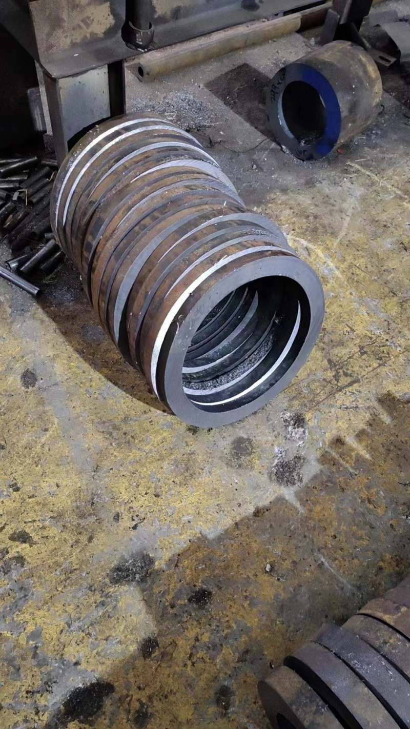 建宁建宁建宁30CrMo无缝钢管切割